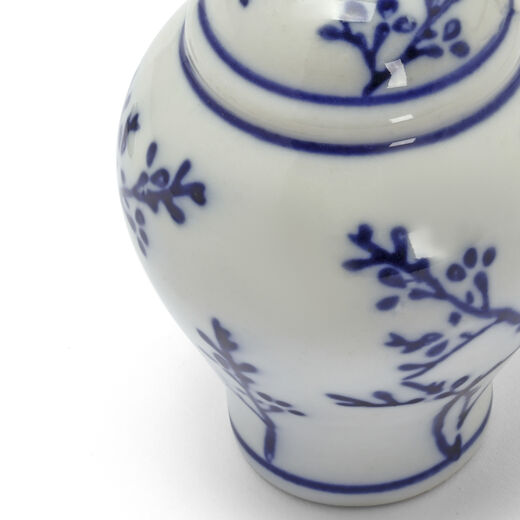 Porcelain jar Christmas decoration